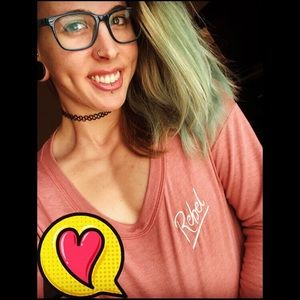 Meet your Posher, Danielle